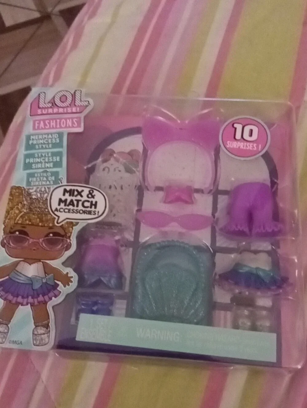 L.O.L. Surprise! Fashions Mix & Match Kids Toy Accessory Pack - Purple & Pink
